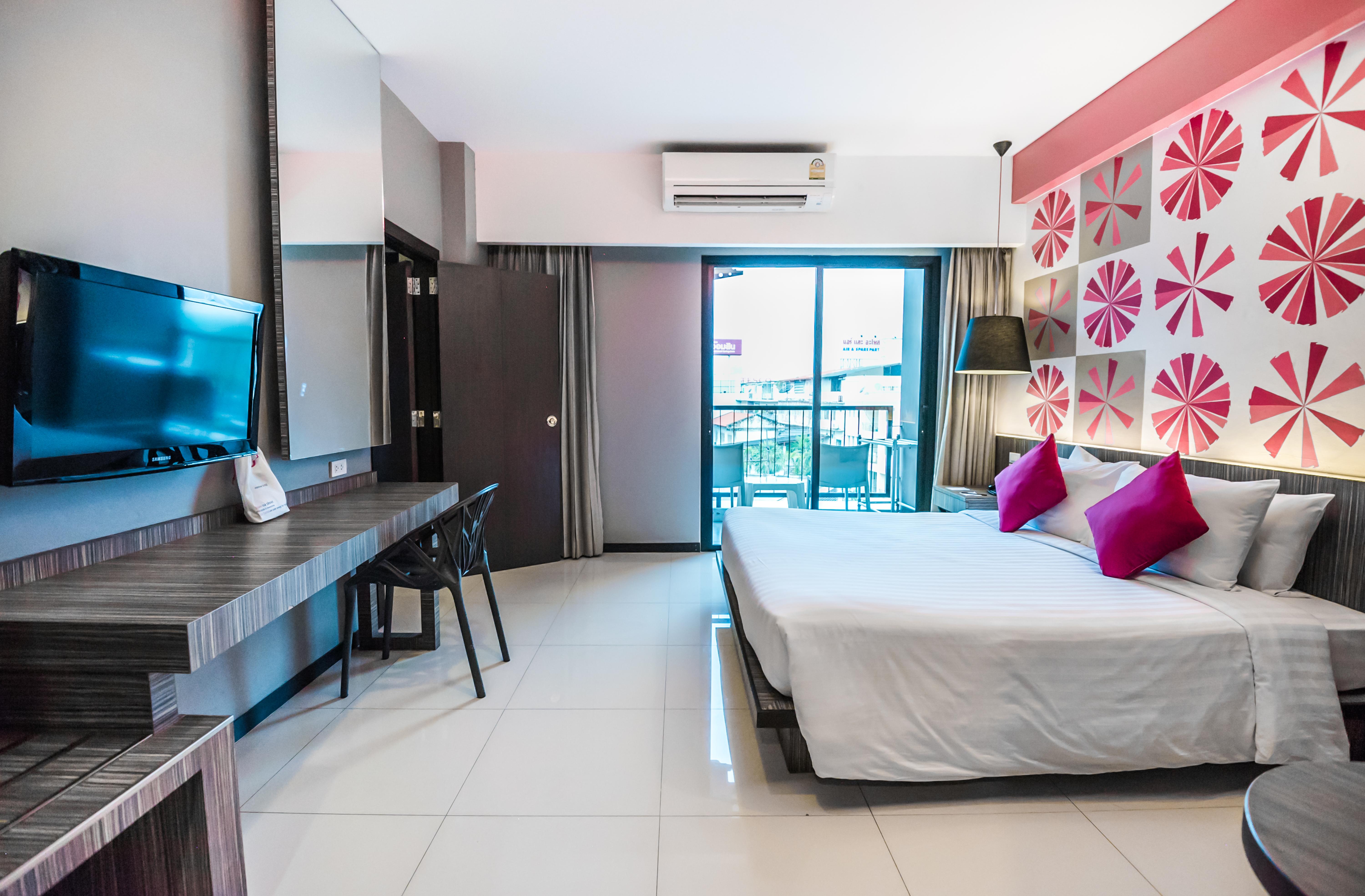 Hotel J Residence Pattaya - Sha Extra Plus Exterior foto